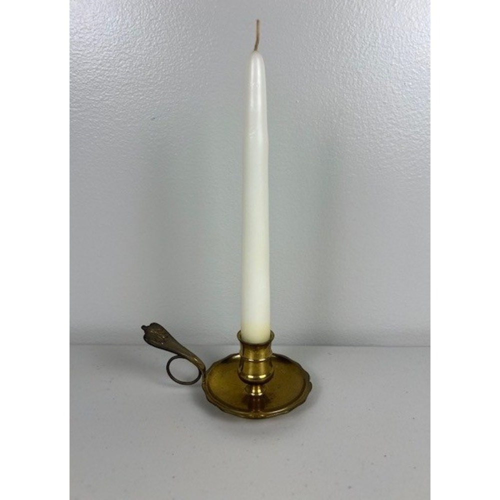 Gallery Originals Shelburne‎ Museum Brass Chamberstick Finger Loop Candle Holder